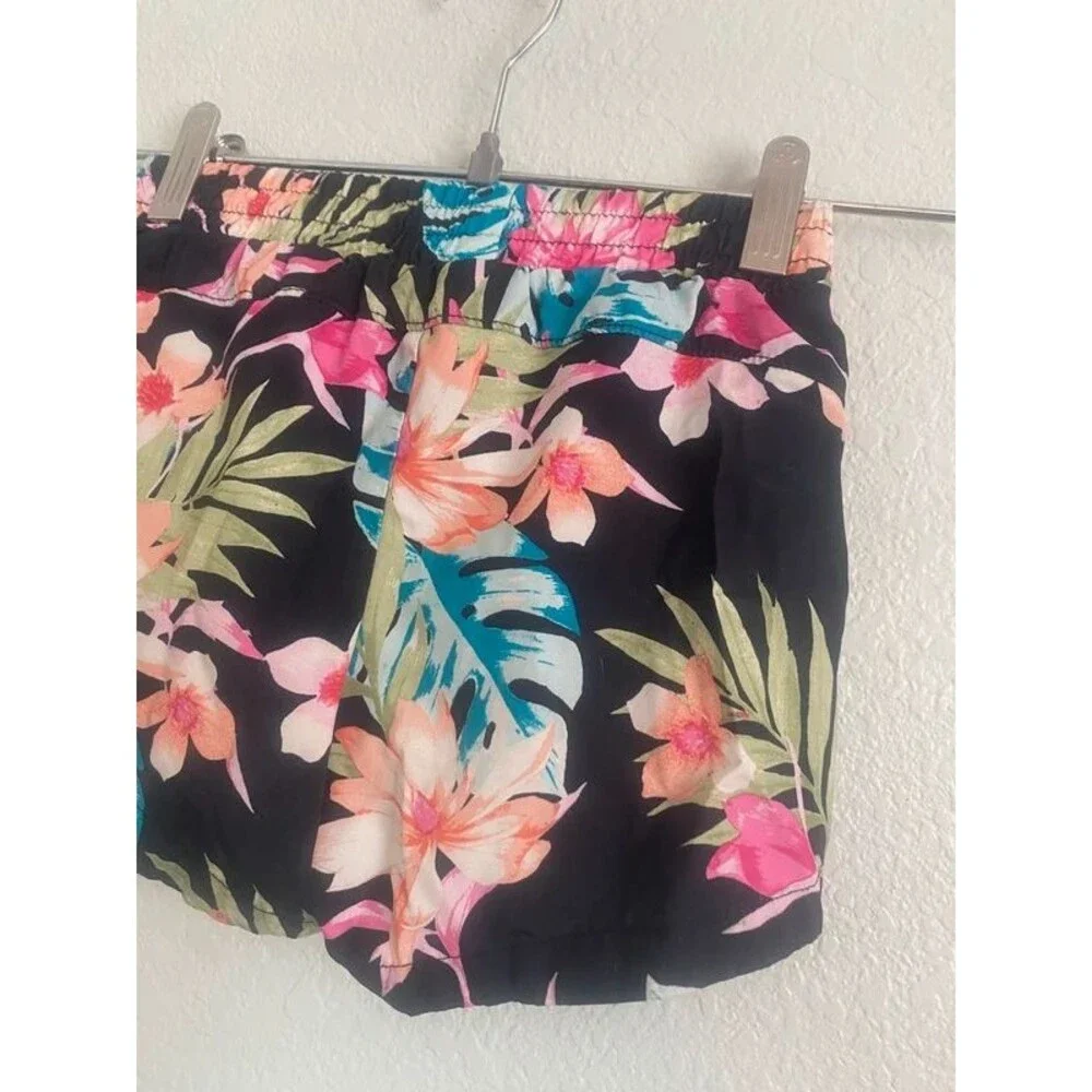 Old Navy Active Floral Athletic Shorts Girls Size M 8 Go-Dry Running Shorts